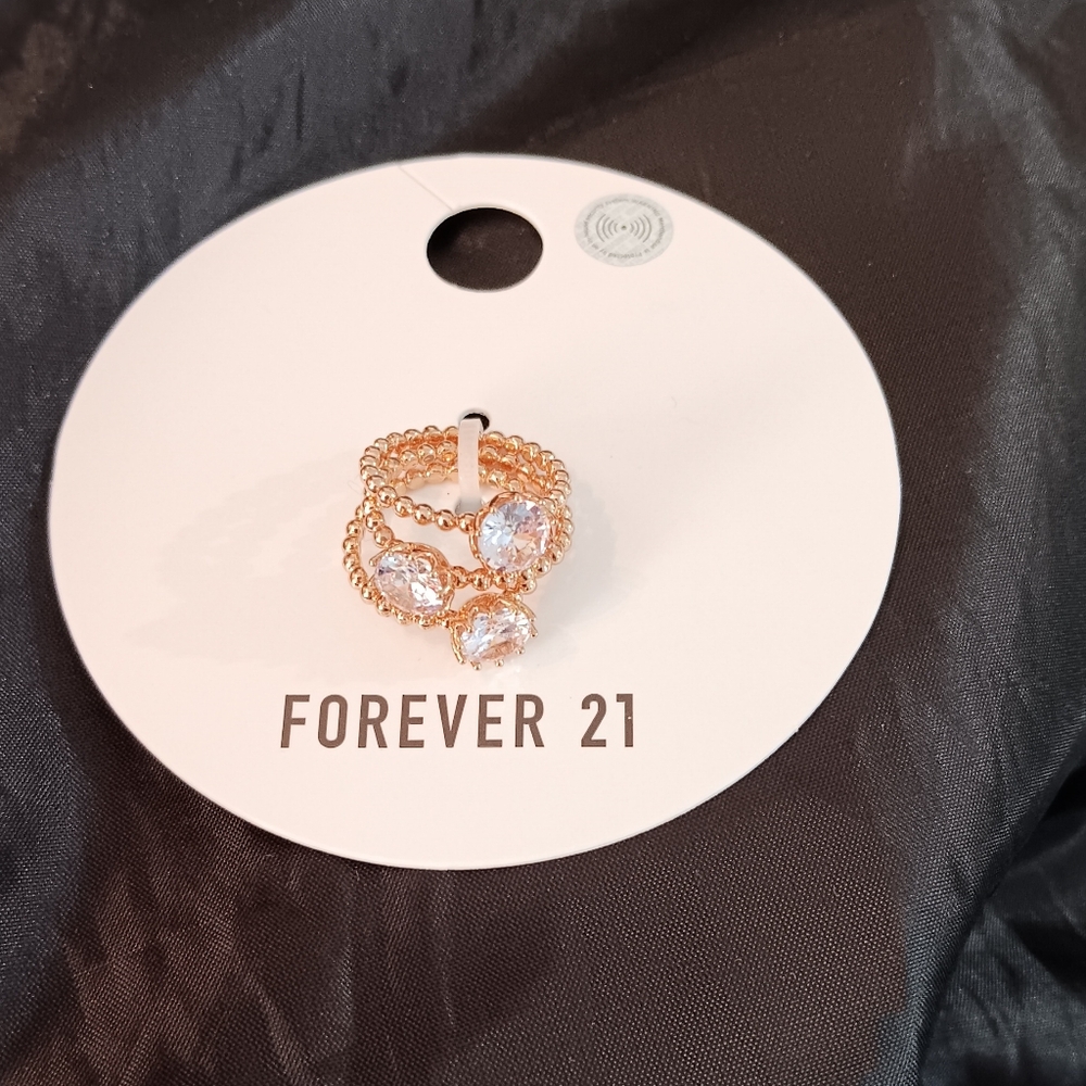 Ring Set (NWT) - Picture 4 of 4